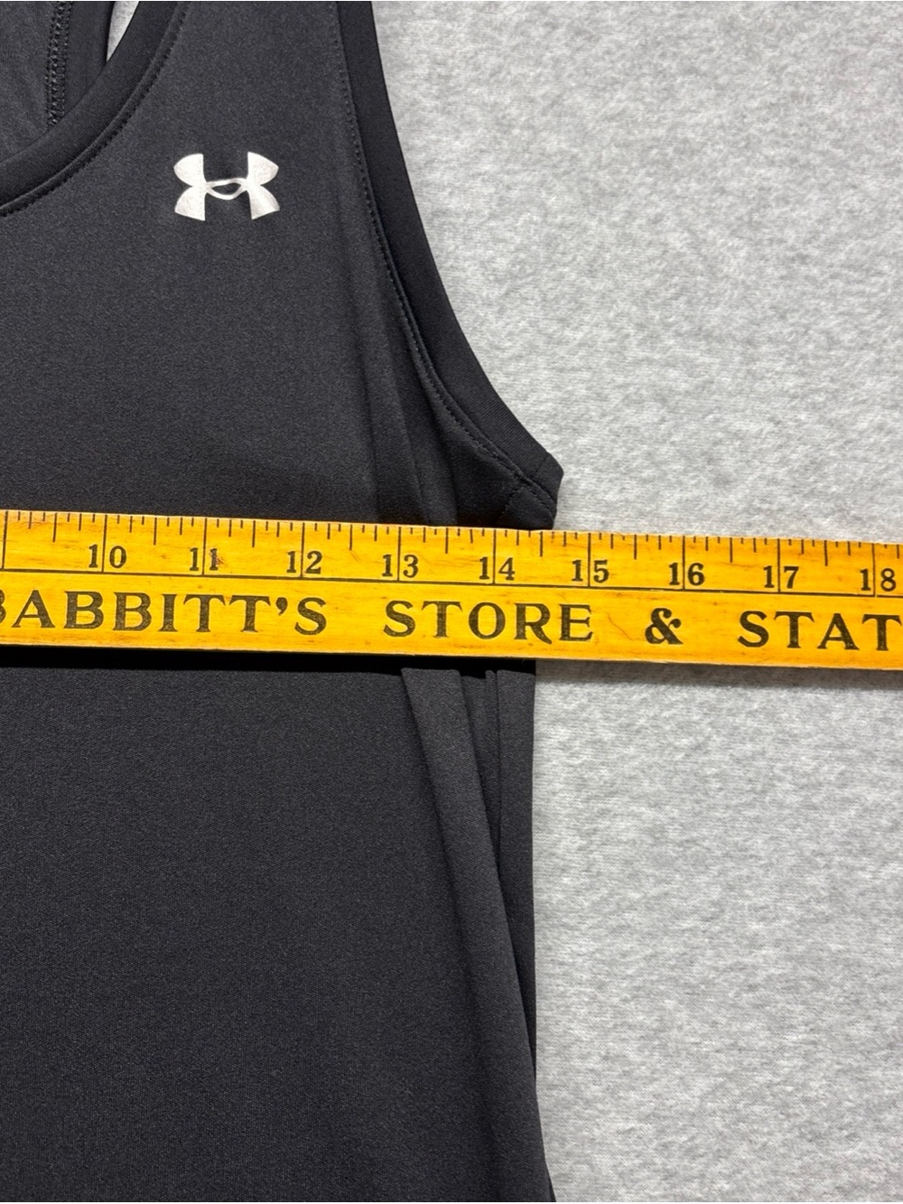 Under Armour Black Racerback Performance Tank Top - Picture 5 of 8